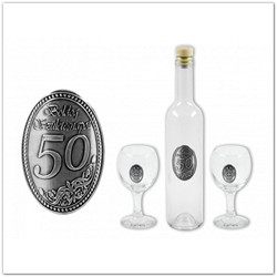 Fémcímkés pálinkás készlet 50. születésnapra - 2 db pohár és palack