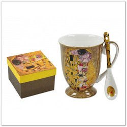 Bögre kanállal, díszdobozban Klimt A csók című festményével, arany színű, 2,8dl